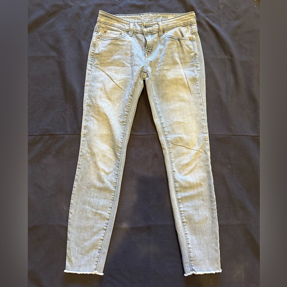 2 - Vineyard Vines Skinny Jeans